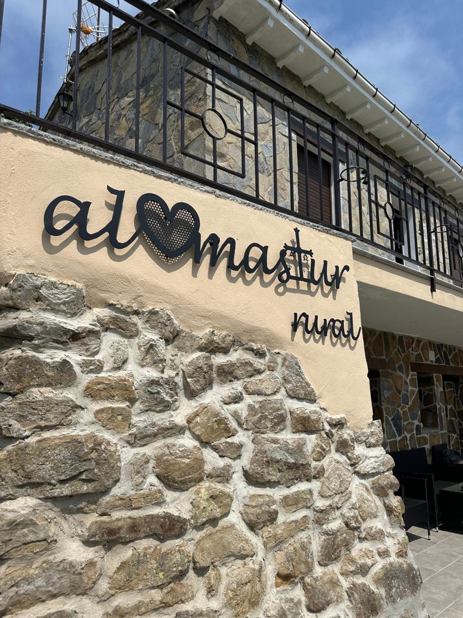 Almastur Rural Villa Pola de Siero Bagian luar foto