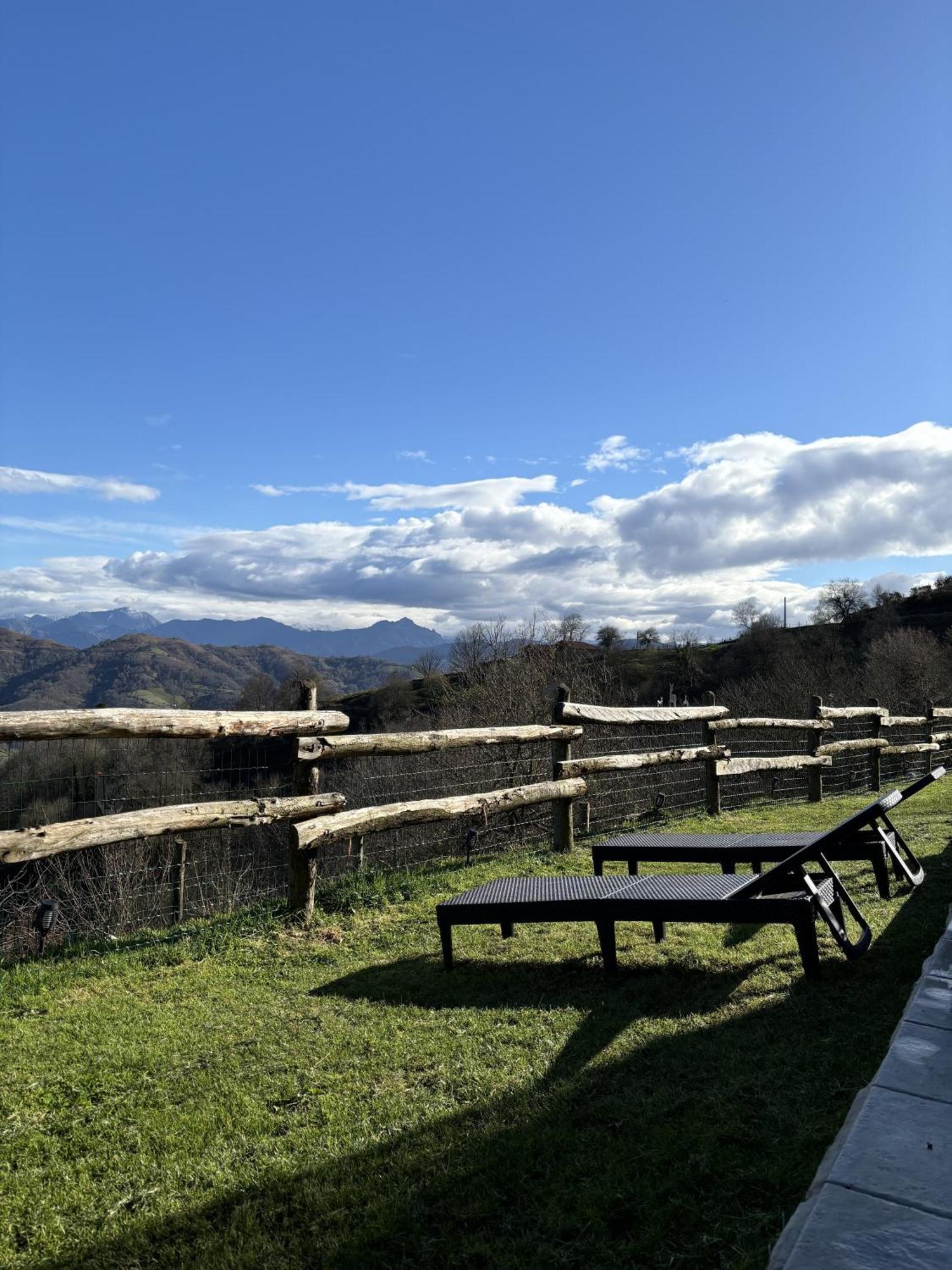 Almastur Rural Villa Pola de Siero Bagian luar foto